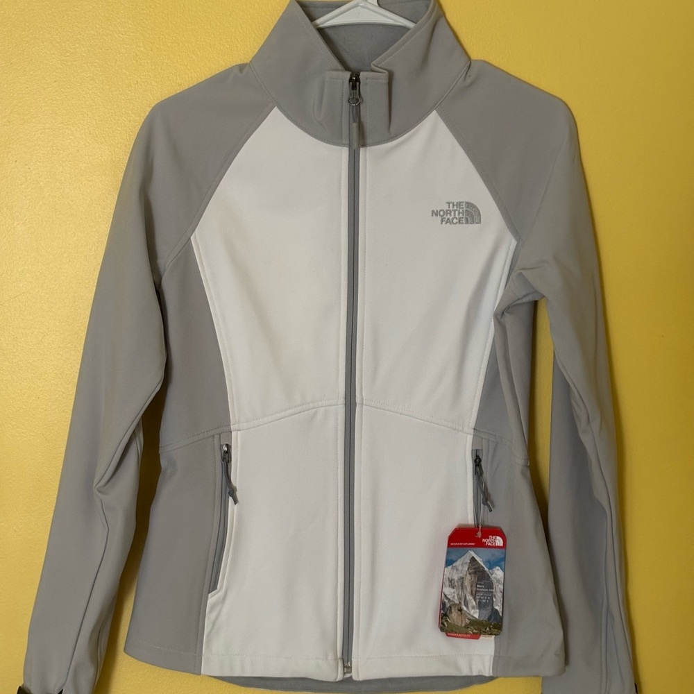 The North Face Women's Light Gray and White Softshell Jacket